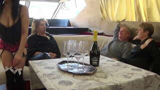 Вань Лэсьтыны Официантка....