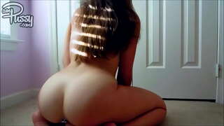 Ţ�界線を待のカーペットは家