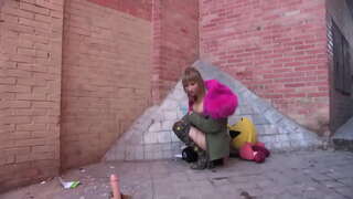 Nina whiwhi Madrid wera ki tona waea bustings!